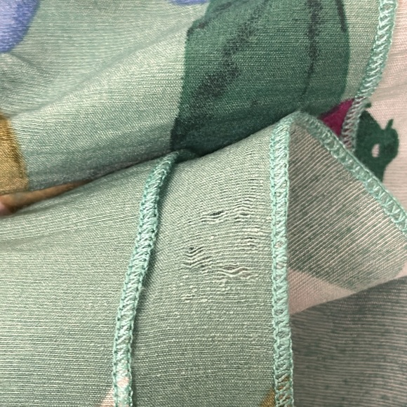 Entro Floral Ruffle Blouse - Picture 14 of 15